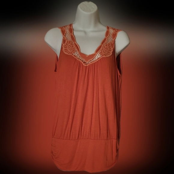 🌼3 for 30🌼Orange H.I.P Hispania Top Embroidered halter Tank sz M - Picture 1 of 7